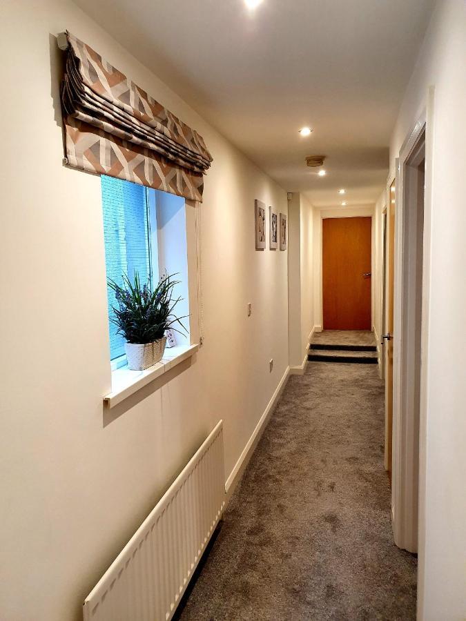 In The Heart Of Portrush - Beautiful Views Apartamento Exterior foto